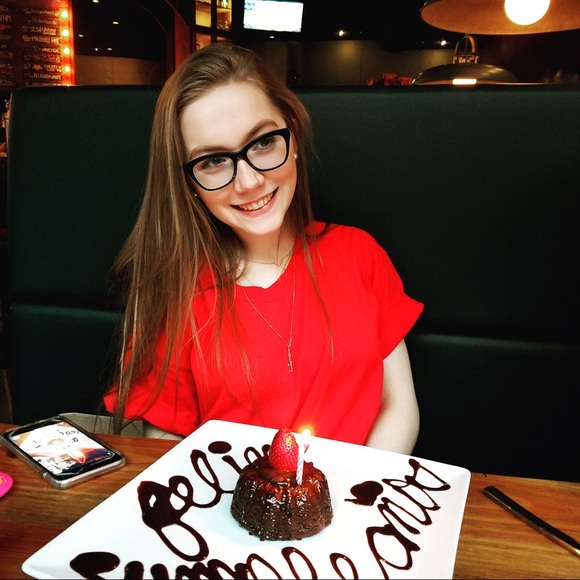 Meet your Posher, Tracey - Picture 3 of 4